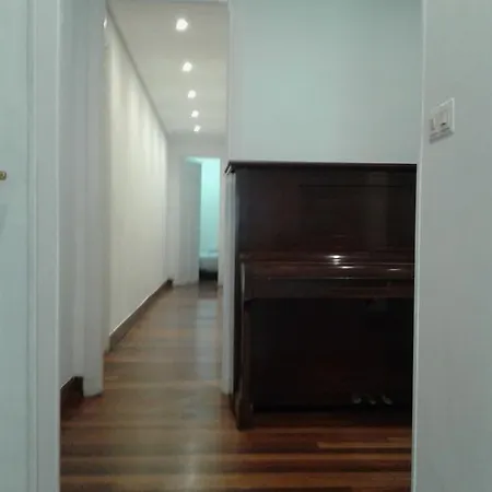 Marina La Concha 아파트 산세바스티안