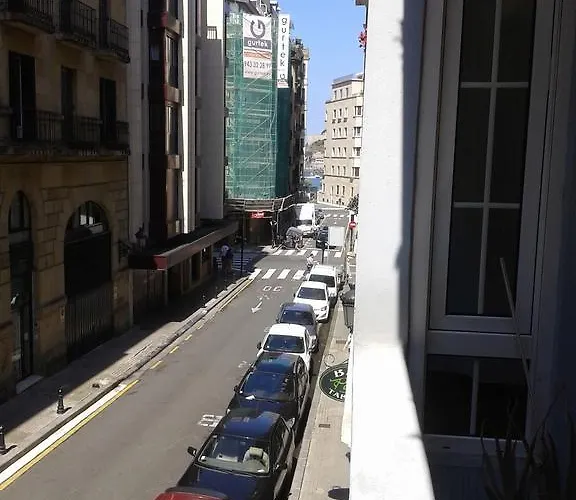 Marina La Concha San Sebastián