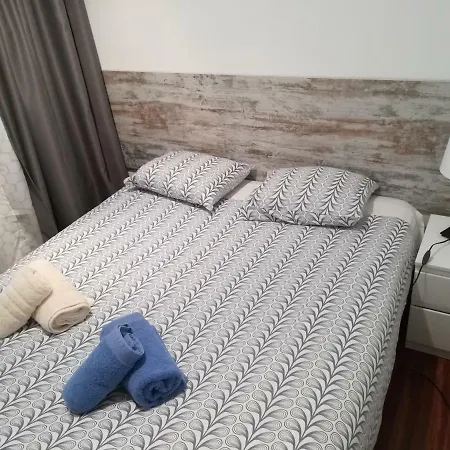 Marina La Concha Apartment